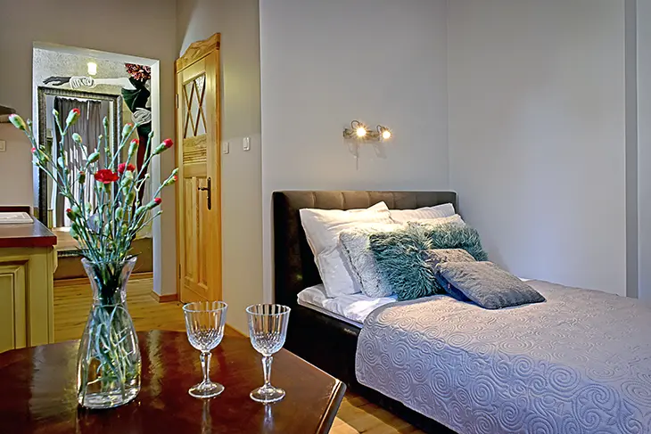 Apartament 4